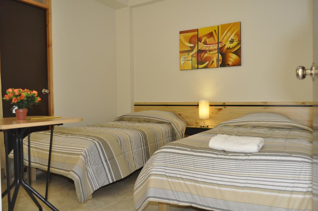 Hostal Los Balcones Nazca Chambre photo